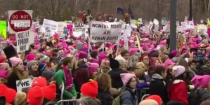 Žene svijeta marširaju protiv Trampa