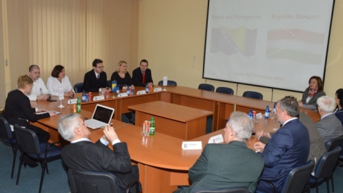Delegacija Univerziteta u Pečuhu posjetila UKC Tuzla