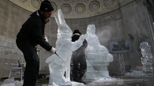 New York: Festival leda najavljuje Dan zaljubljenih