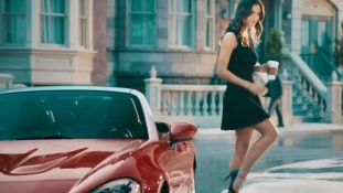 Početak ljubavne veze: Nova reklama Fiata za američko tržište