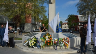 Obilježavanje 15 aprila Dana OS Armije R BiH iz ugla naše kamere u Lukavcu (VIDEO)