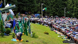 Ajvatovica je najveće dovište muslimana u Evropi i jedno od najstarijih u BiH