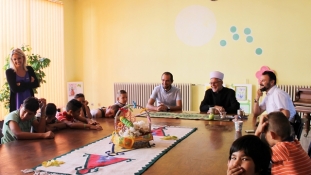 Bajramske hedije za djecu bez roditeljskog staranja u Tuzli
