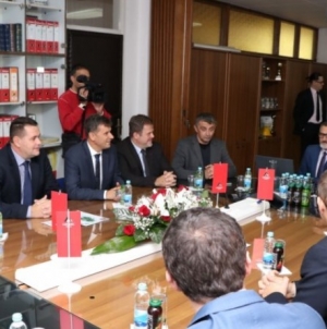 Novalić: Fabrika cementa u Lukavcu primjer uspješne privatizacije