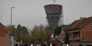 Hrvatski premijer Andrej Plenković najavio protest Srbiji zbog spomen-ploče komandantu napada na Vukovar