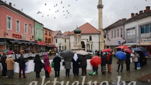 Mirni protesti Žena Srebrenice u Tuzli