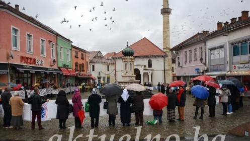 Mirni protesti Žena Srebrenice u Tuzli