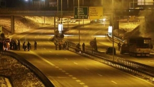 Nije bilo upotrebe sile: Policija deblokirala saobraćaj u Sarajevu, Zenici i na Ivan sedlu