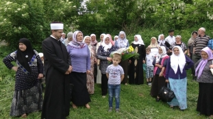 Počela manifestacija „Dani sjećanja na genocid u Bratuncu“