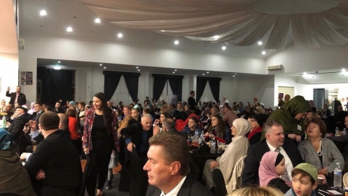 Manifestacija „Ususret ramazanu“ u Sydneyu: Bosanci i Hercegovci u Australiji pomoći će organizaciju iftara u Srebrenici