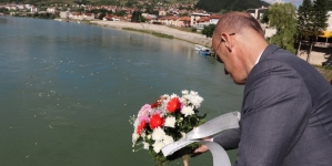 Obilježena godišnjica zločina na Mostu Mehmed-paše Sokolovića u Višegradu