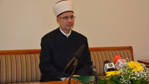 Muftija tuzlanski Vahid ef. Fazlović: Neka nam obnovljena duhovna i umna snaga budu od pomoći da moralne vrijednosti u našem društvu činimo još postojanijim
