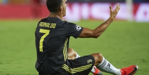 Otkriveno šta je Ronaldo na rubu suza vikao sucu nakon što ga je isključio