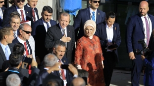 Erdogan na otvorenju džamije u Kelnu: Islam je vjera mira i terorizmu nema mjesta u islamu