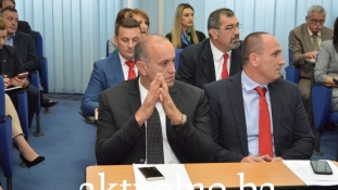 Kantonalni odbor SDPBiH Tuzla o aktuelnoj političkoj situaciji