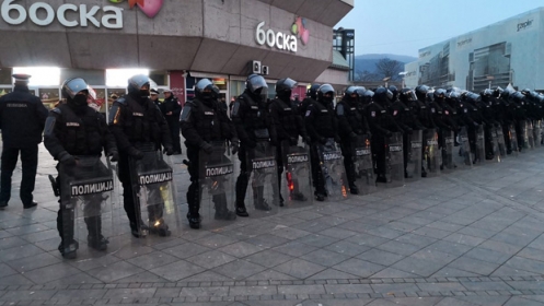 U Banjoj Luci priveden Davor Dragičević. Policija formirala kordon na Trgu Krajine