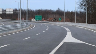 Na hrvatskim autocestama novi znakovi, razmak između vozila 70 m