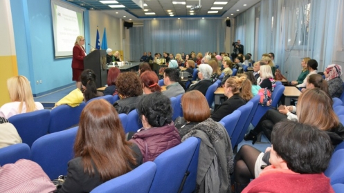 Asocijacija žena GO SDA Tuzla: Upriličen Okrugli sto pod nazivom ” Uloga žene u izgradnji bosansko-hercegovačkog društva”