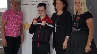 Hasan Sejdinović osvajač zlatne medalje na Svjetskim igrama Specijalne olimpijade
