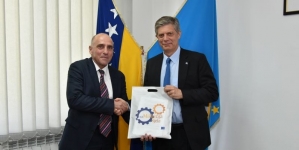 Premijer Tulumović se susreo sa ambasadorom Wigemarkom