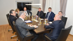 Ministar sigurnosti BiH Fahrudin Radončić posjetio Tuzlanski kanton