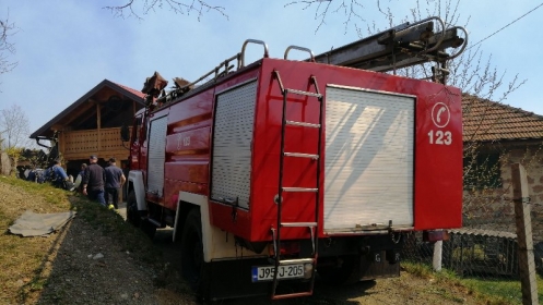 Gradski odbor HDZ BiH Tuzla izražava zahvalnost vatrogascima