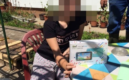 Udruženje Zemlja djece u BiH započelo podjelu 77 tablet-računara za socijalno ugroženu djecu sa prostora Tuzlanskog kantona