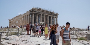 Grčka nastavlja ukidati restriktivne mjere