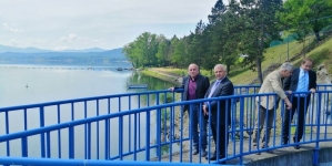 Premijer Tulumović posjetio branu u Lukavcu i JP „Spreča“