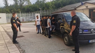 Služba za poslove sa strancima udaljila 36 migranta sa teritorije BiH