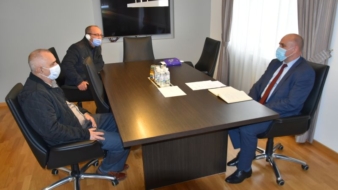 Premijer Tulumović obećao nabavku ultrazvučnog aparata za UKC Tuzla