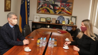 Nj. E. ambasadorica Kraljevine Švedske u BiH,  Johanna Stromquist u posjeti gradonačelnika Tuzle, Jasminu Imamoviću