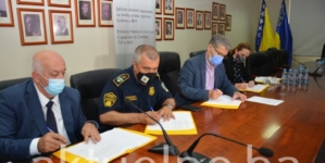 Potpisan Protokol za prevenciju i postupanje u slučajevima prosjačenja i drugih vidova eksploatacije djece u gradu Tuzli