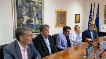 Komisija za očuvanje nacionalnih spomenika BiH održala sastanak u Tuzli i susrela se sa gradonačelnikom Tuzle