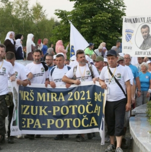 Svi učesnici ‘Marša mira’ stigli u Potočare, nije bilo odustajanja