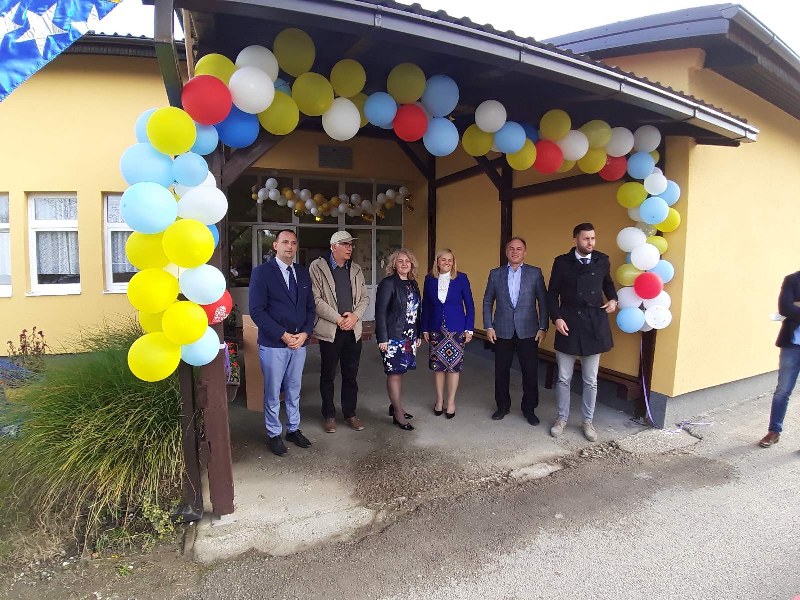 U područnoj školi u Priluku svečano pušten novi sistem grijanja