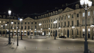Pariz otkazao doček nove godine na Champs Elysees i novogodišnji vatromet