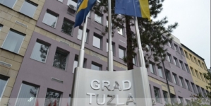Grad Tuzla će  subvencionirati troškove sanacije zajedničkih dijelova zgrada