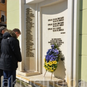 Otpravnik poslova Ambasade Ukrajine u BiH odao počast žrtvama na Kapiji