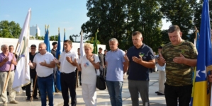 Manifestacija “Igman 2022” obilježena i u Tuzli: Branili smo djecu, grad, domovinu, časno i pošteno, branili i odbranili