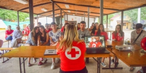 Crveni križ Federacije BiH: Mladi vi ste stub i ponos Crvenog križa