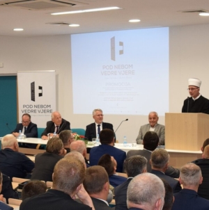 U Tuzli predstavljen projekat “Pod nebom vedre vjere: Islam i Evropa u iskustvu Bosne”