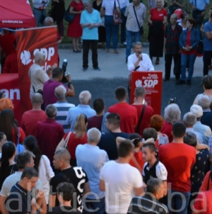 Održan promotivni skup GO SDP-a Tuzla na Brčanskoj Malti: Glas za SDP je glas za spas Bosne i Hercegovine