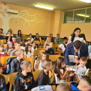 U školama u Tuzlanskom kantonu počela školska 2022/23. godina