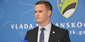 Premijer TK Irfan Halilagić srušio sve glasine o “stranačkom premijeru” i pozvao sve politike u ovom kantonu na zajedničko djelovanje