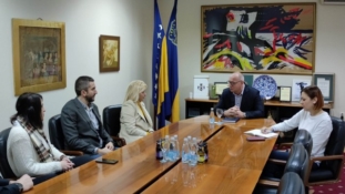 Vršilac dužnosti gradonačelnika Tuzle, dr. Zijad Lugavić, održao sastanke sa ciljem pružanja podrške zapošljavanju i razvoju poduzetništva
