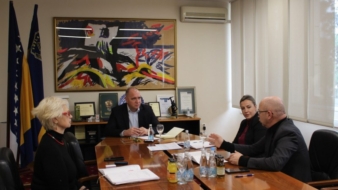 Održan hitan sastanak sa predstavnicima JP Centralno grijanje Tuzla
