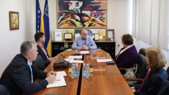 Gradonačelniku Lugaviću prezentovan projekat “Zaboravljena Tuzla”