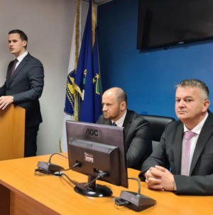 Vlada TK sa privrednicima i predstavnicima lokalne vlasti u Živinicama