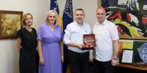 Predstavnici HO “Merhamet” na sastanku kod gradonačelnika Lugavića